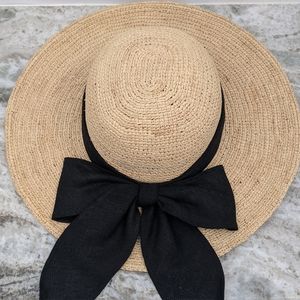 NWOT Scala Women's Straw Floppy Hat w/ Black Linen Bow